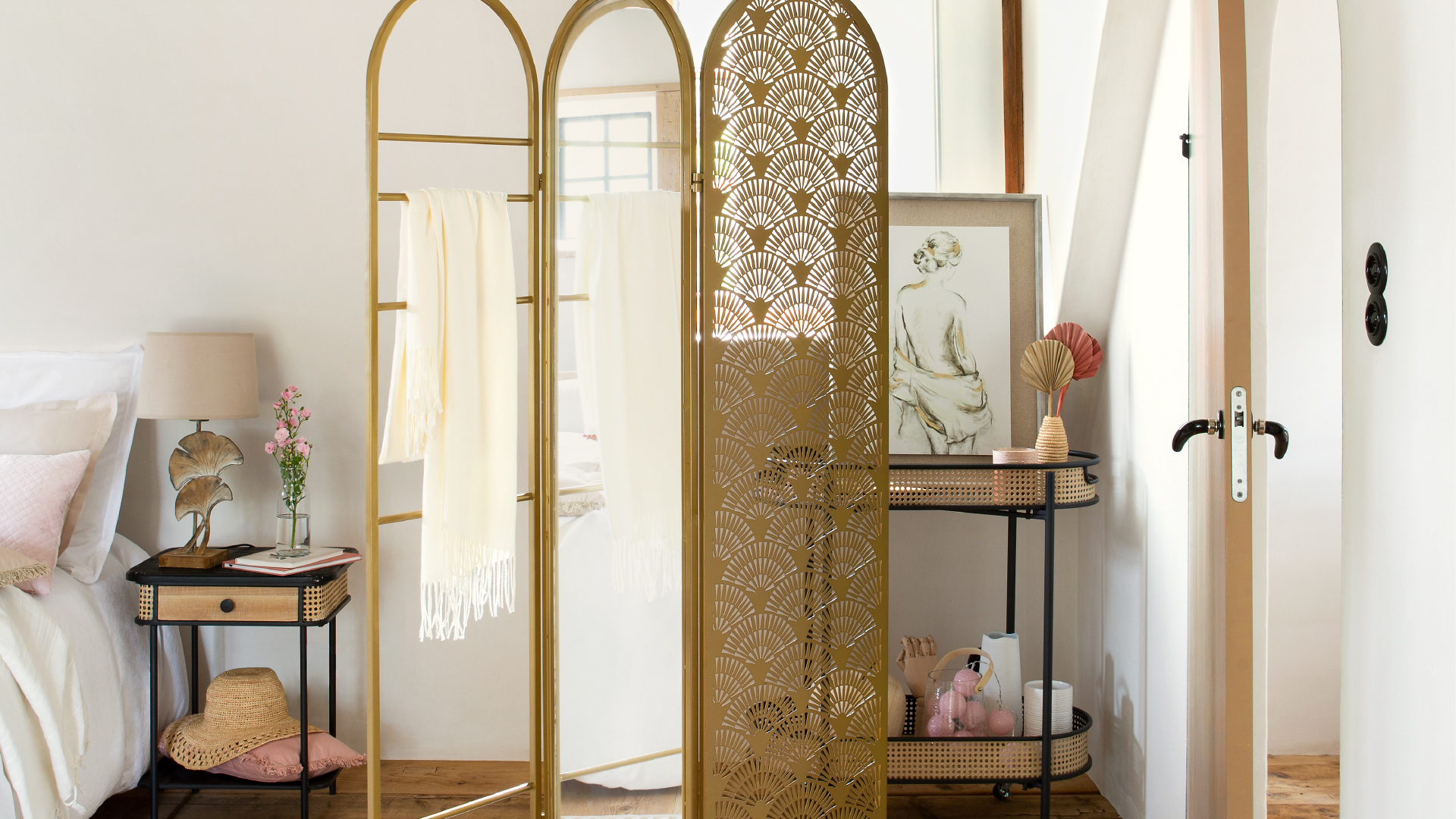 /on/demandware.static/-/Sites-homa-storefront-es/default/dw1316613c/Mobiliário-Biombos_20240124 textos SEO páginas categorias.jpg